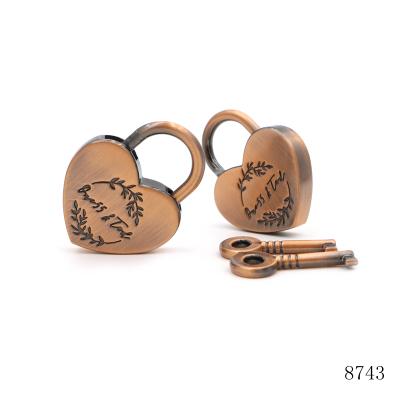 Bronze Antique Heart Shaped Padlock 39*30.5mm Custom Love Lock OEM ODM