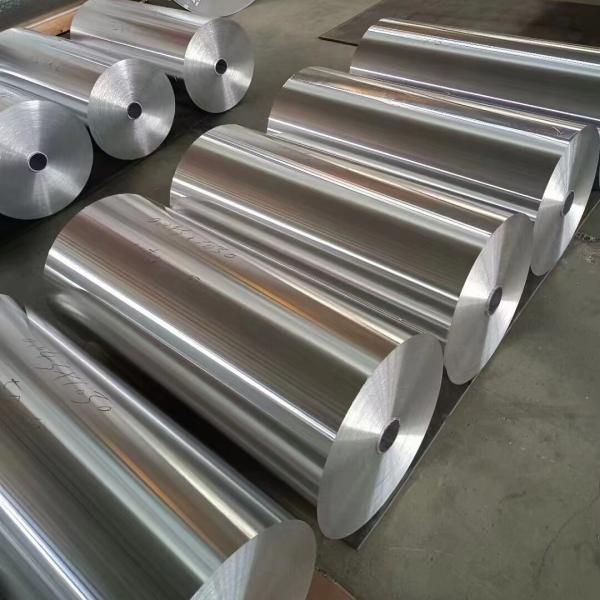 8011 O Feuille d'aluminium de 0,05 mm d'épaisseur de 260 mm de largeur utilisée pour l'emballage alimentaire