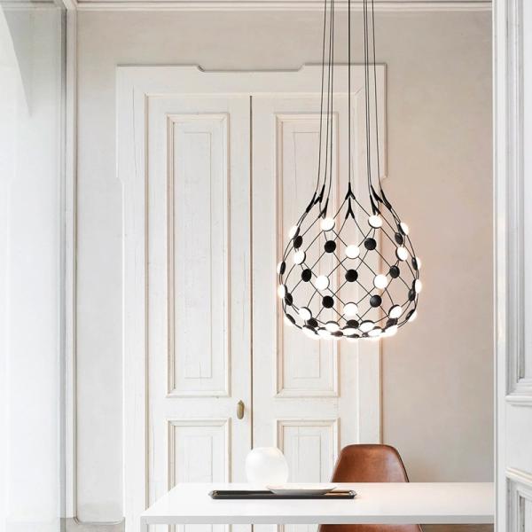 Suspension Moderne Contemporaine en Acrylique Noir Design Nouveau Salle à Manger Salon LED Lustre