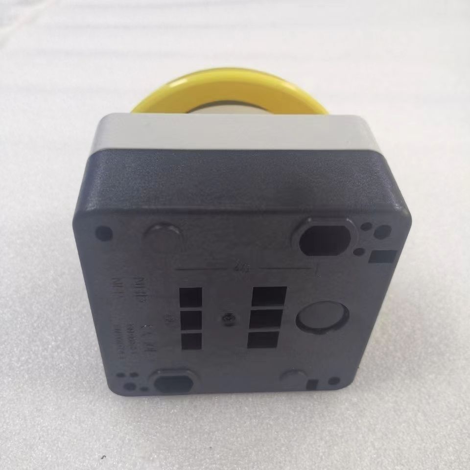 Mushroom Head Button Operation Box for Construction Machinery Sani Zhonglian Putzmaster Pump Truck Sanitarianzhian Button Box
