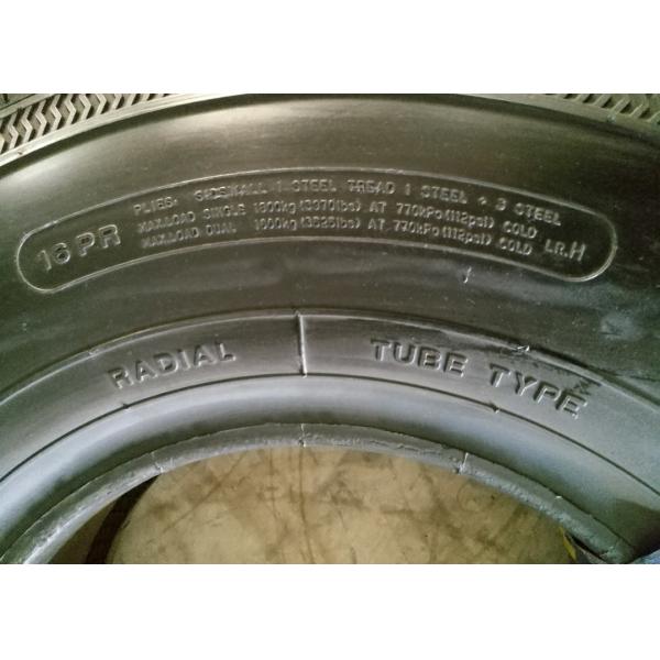 All Axle Wheel Heavy Duty Truck Tires , Lite Truck Tires 8.25R16LT Long Service Life