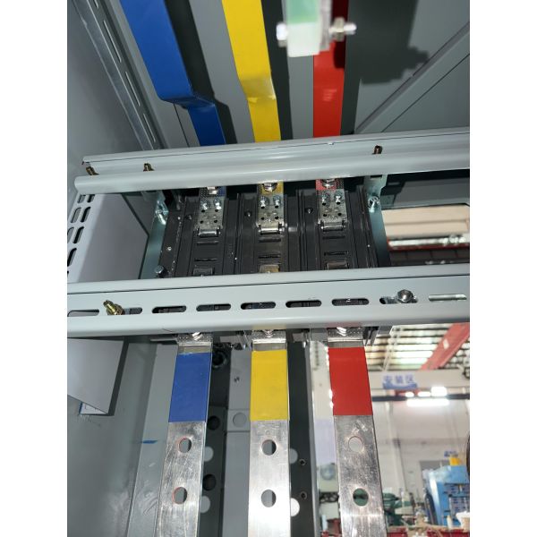 3 Phase Pad Mounted Transformer 300kVA 13200V To 480V 304 SS With Over Current Protection OCP