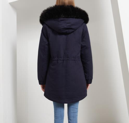 Пальто хлопка Parka женщин производителя одежды небольшого количества с курткой воротника меха с капюшоном теплой