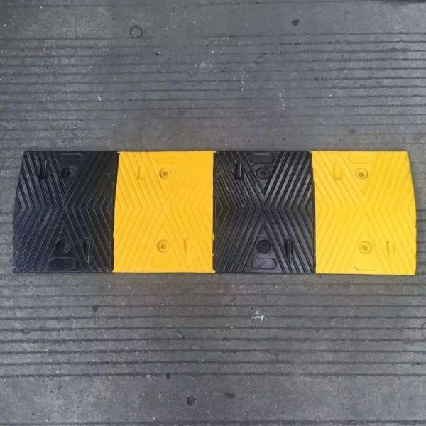 2024 Venda Quente Rodada Pesado Espessura limite Estrada Segurança Bump Speed Breaker