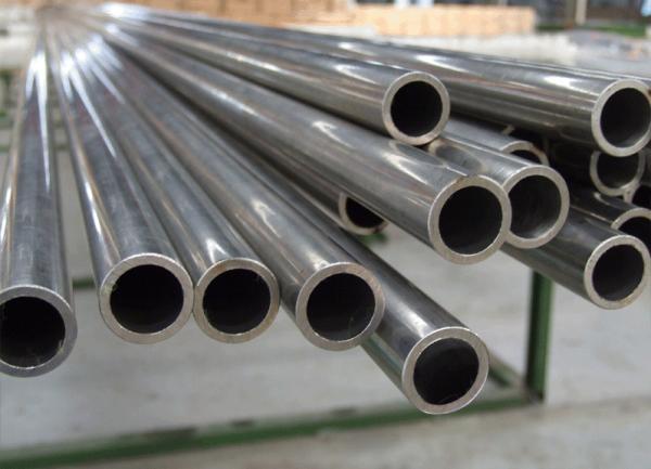 RUÍDO de aço inoxidável recozido brilhante da tubulação 17458 EN10216-5 TC 1 D4/T3 1.4301/1.4307 25,4 x 2,11 x 6096 milímetros