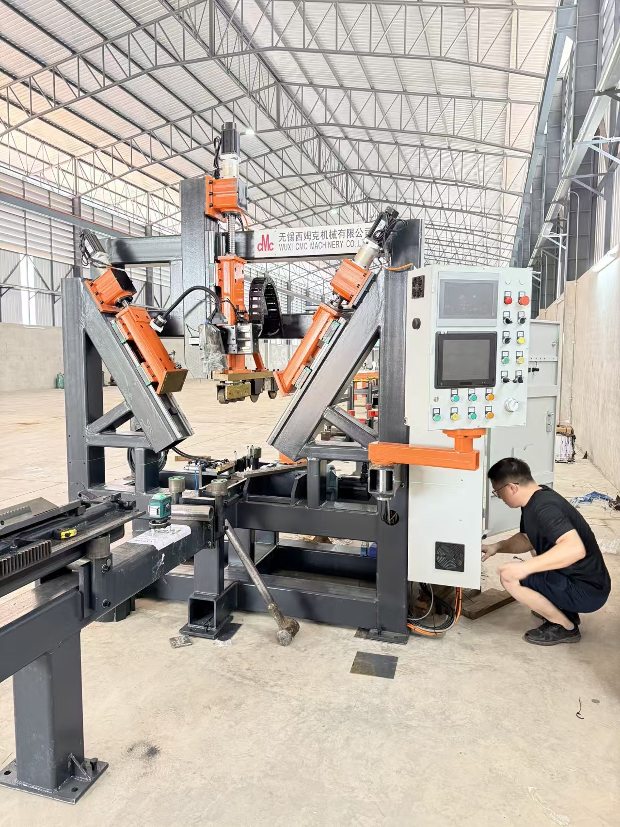 Light Pole Shut-Welding Machine for circle and polygon pole / tube 14000mm length