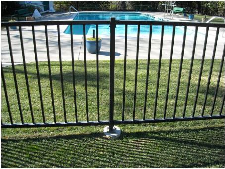2 Rails Black Steel Fence Black Tubular Fencing With ISO9001 Certificate