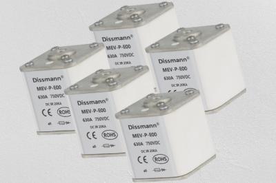 A série solar 500volt do MEV do fusível da C.C. do poder superior branco avaliou a tensão