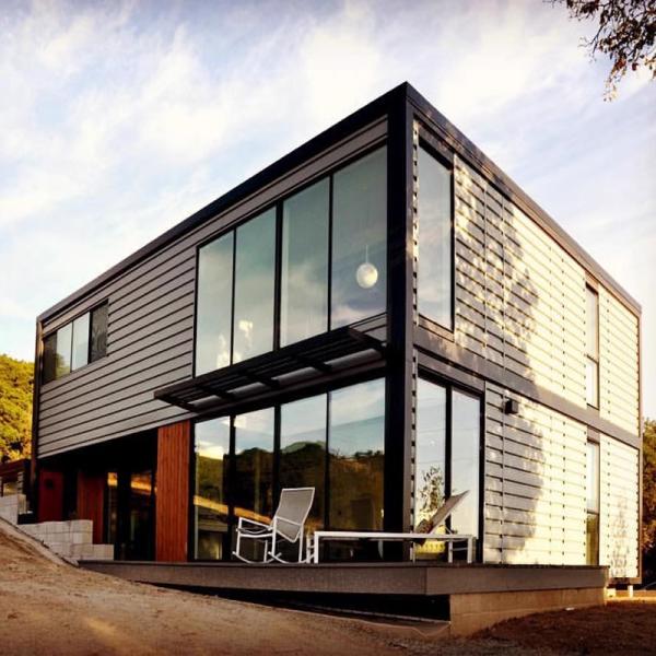 Villa 12 X 3 X 3m Modular Prefabricated House Light Steel Structure Energy Efficiency