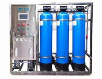 1 tonne/jour Équipement de dessalement de l'eau de mer Equipement portable de filtration de l'eau amère et de l'eau salée Appareil de restauration de l'île marine
