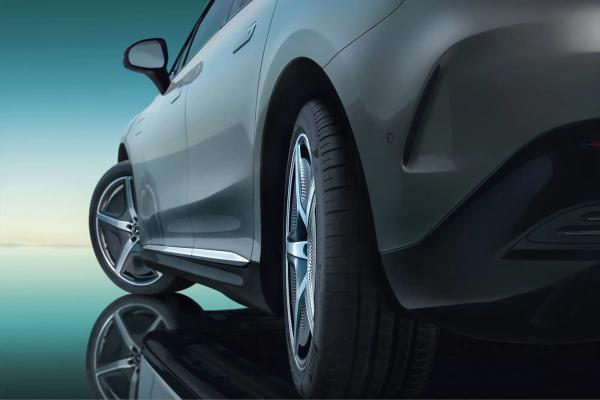 EQE 350 Mercedes Carro Elétrico 402 Potência de Cavalos Tração traseira EV