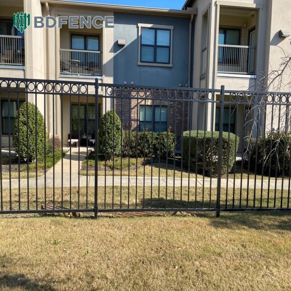 Fire-Retardant Steel Tubular Picket Fence Safety Certified