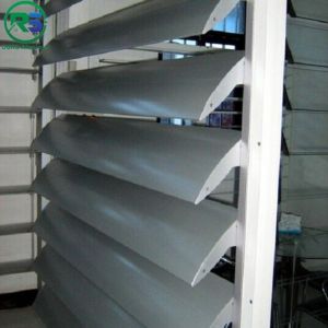 Жалюзи навеса косоугольника металла Pvdf покрывая алюминиевые для строя фасада