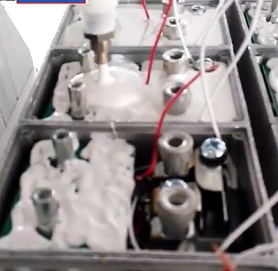Plastic Packaging LED Display Automatic Glue Dispenser with and Dynamic Stiring Metho