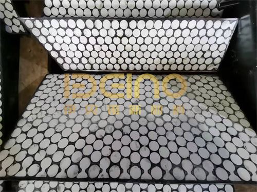 Rubber Ceramic Liners Anti Corrosion Alumina Ceramic Lining