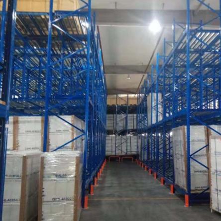 Rayonnage métallique de stockage industriel Peterack pour entrepôt, rayonnage à rouleaux à flux gravitaire