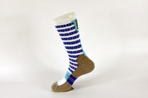 Chaussettes en nylon de basket-ball de la jeunesse, chaussettes antidérapage