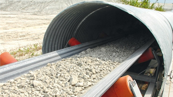 Mobile Belt Conveyor Industrial Conveyor Belts For Short Distance Transportation