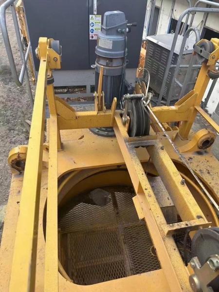 Grúas de torre usadas W7015-10e con carga máxima de 10T Entrega oportuna en 7-20 días hábiles