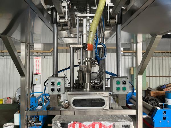 2つの頭 20-1000L BID バッグ イン ドラム 汁/ジャム/パルプ トン ボックス 充填 機械 PLC SUS304/316
