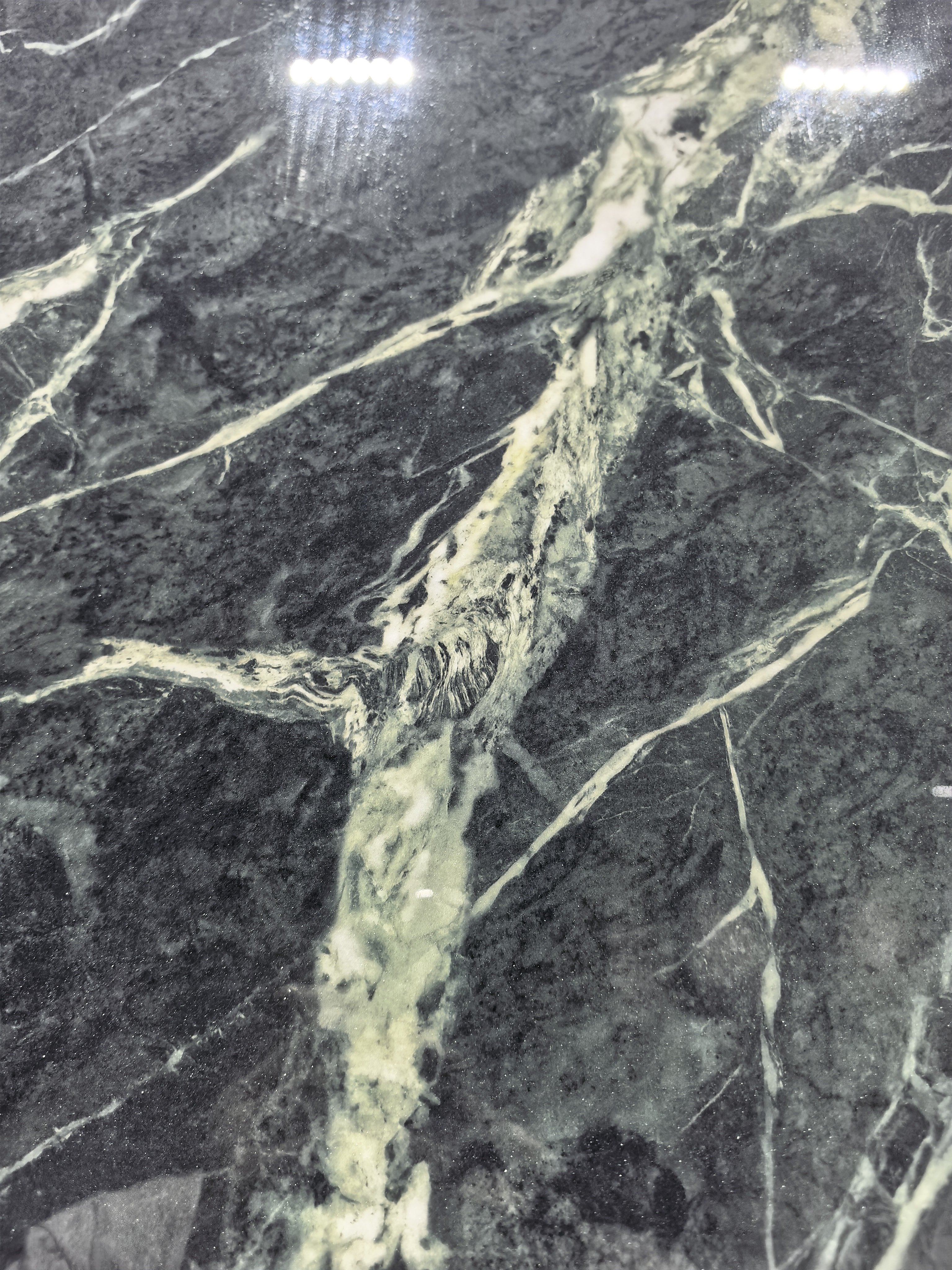 Green Waterproof 1600x3200x12mm Polished Sintered Stone Slab AAA Grade for Living Room and Building