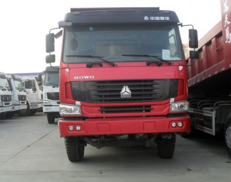 SINOTRUK HOWO Tipper Dump Truck 6X4 LHD 371HP 25tons 10-25CBM  ZZ3257N3847A