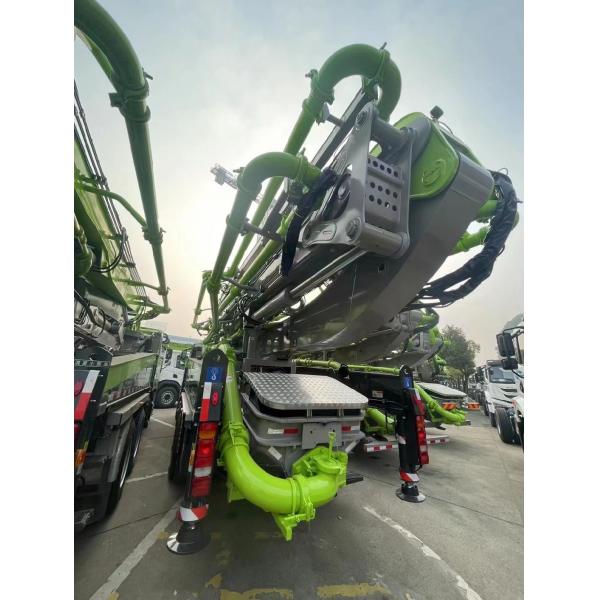 180m 178 Productivity Cylinder Type 2016 Zoomlion 47m Truck Concrete Pump Heavy Equipment