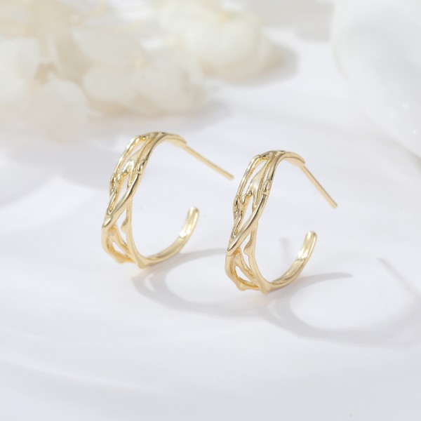 Hot Selling Fashion Gold Plated 925 Silver Needle Hypoallergenic Earrings Zircon Earrings Braided Teng Rattan Earrings for Women