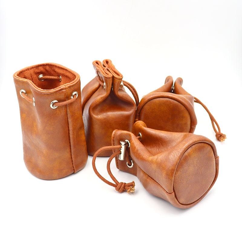 Large Custom Logo Cowhide Dice Bag 7.5*11cm Portable DnD Dice Cup for Dungeons and Dragons
