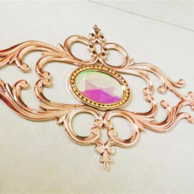 O vidro dobro cor-de-rosa dourado da placa introduz o vidro decorativo e a janela da vitrificação dobro das flores