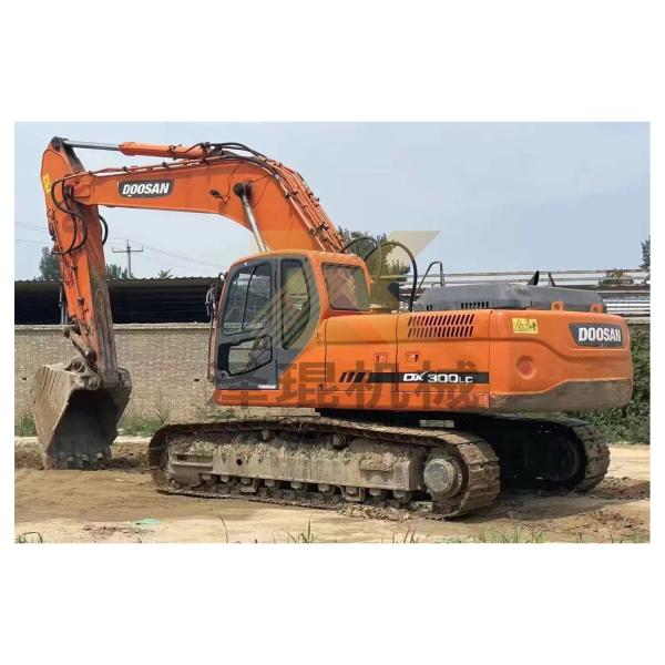 Used Doosan DX300 Excavator 151KW Original Heavy Construction Machine