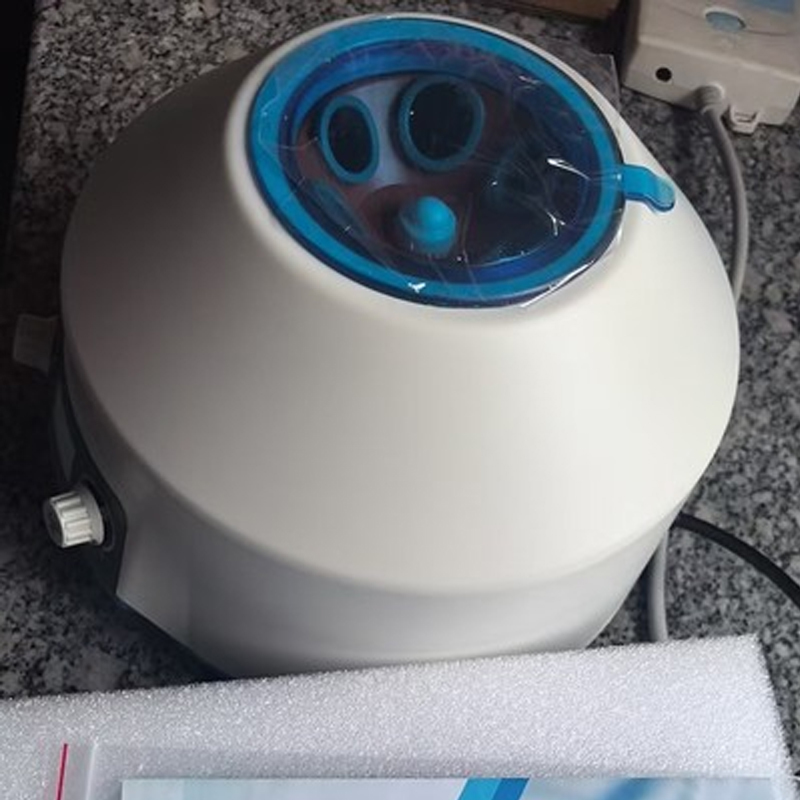 Factory Price Digital Display Low Speed Centrifuge 4000RPM 6x10ml/15ml Angle Rotor Brushless Motor Clinical PRF Centrifuges