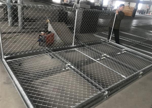 Temporary Chain Link Fence Panels  6'Height X 14' Width  35mm wall thickness 1.5mm Mesh 2.5 x 2.5 diameter 11.5ga