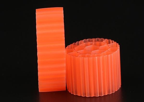 Meios de filtro plásticos materiais do HDPE do Virgin com 19 furos e cor branca para RAS