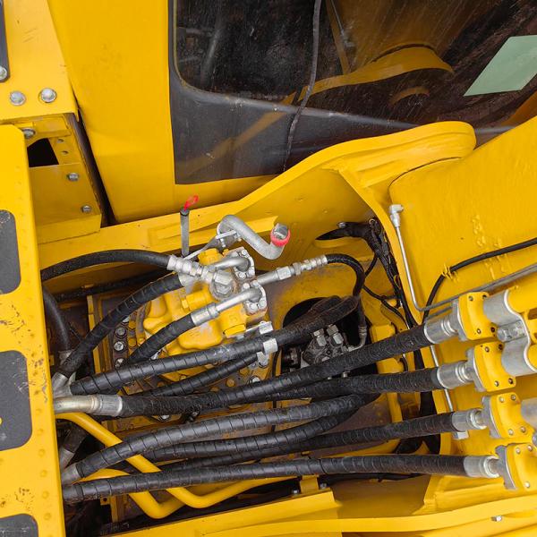 Известный бренд Использованное оборудование Машина Komatsu PC220-8MO экскаватор 20T