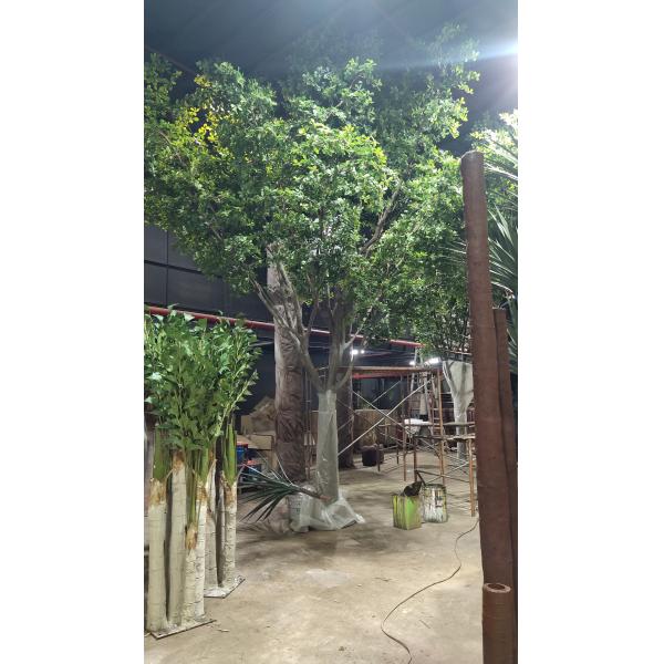 Artificial Banyan Tree For Decoration， Customized UV-Resistant And Flame-Retardant 5M Height