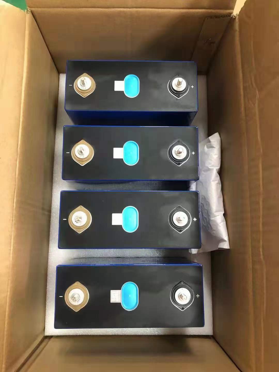 циклы КАНУНА 280K 6000 клетки батареи 3.2V 280Ah LiFePo4 призменные для ESS EV