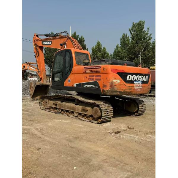 Couleur d'origine Utilisé Excavateur Doosan DX225LC-9C en excellent état