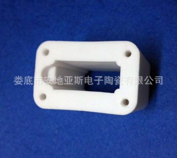 Insulated Alumina Ceramic Housing with High Chemical Resistance and Thermal Shock Resistance up to 250C