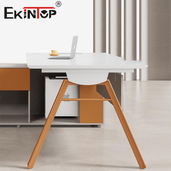 Простая современная офисная мебель Акация Деревянный стол Белый исполнительный стол Менеджерский стол
