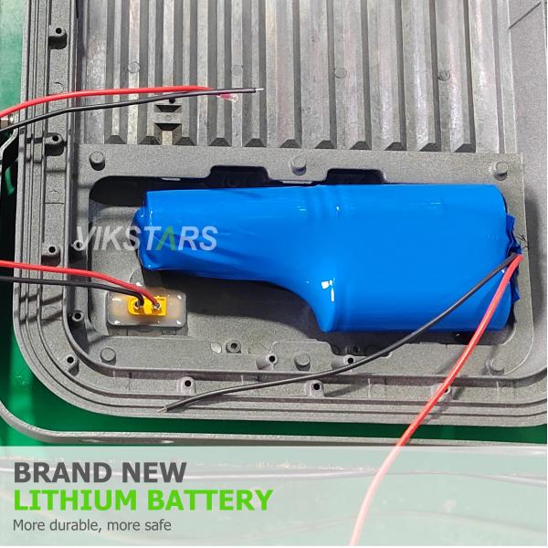 Battery Replaceblae 60w 100w 200W 300w Solar Flood Lights With PC Lens