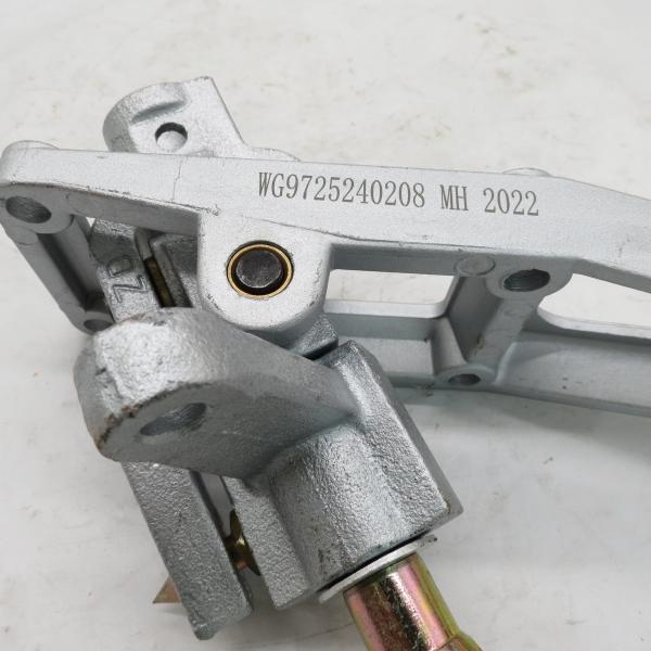 Quality Sinotruk Howo Truck Cab Parts WG9725240208 Gear Shift and select mechanism ass.