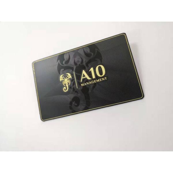 Латунные материальные штейновые черные визитные карточки металла с лазером гравируют логотип золота