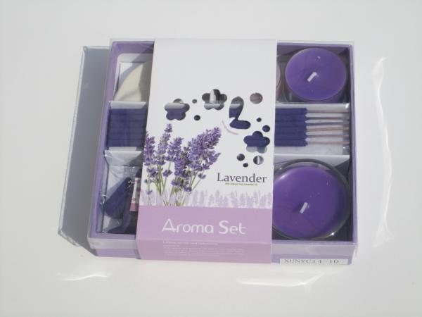Purple lavender fragrance scented mini glass candle with printed label packed into gift box