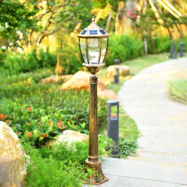 LED Solar Garden Light With IP67 Waterproof Motion Sensor for Garden Pathways