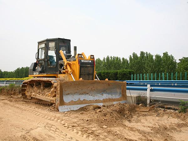 492×3275×2950 130hp Radio Control Crawler Bulldozer Shantui Sd13-2 With Cummins And 3 Ripper