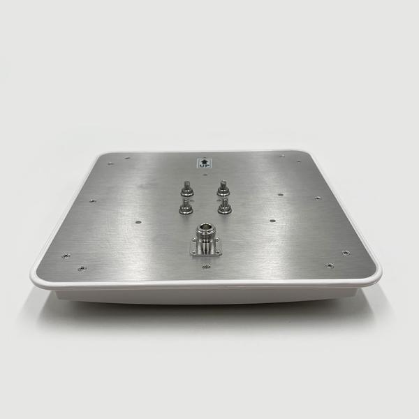 758-830M シングルポーラライズ 8dbi 高幅方向アンテナ 256x256x40mm