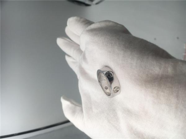 Nenhum anel do amor de pedra preciosa, ouro branco Ring With de B4032500 18K 3 diamantes
