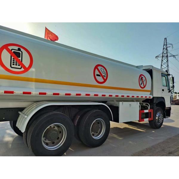 Manual Transmission HOWO 6X4 20 28cbm 20000 Liters 6000 Gallon 371HP Oil Fuel Tanker Truck