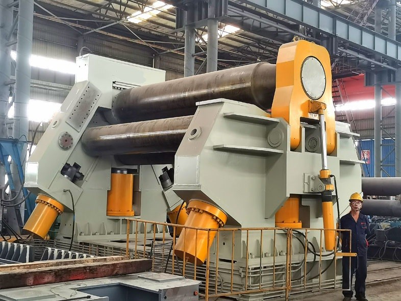 Плита ролика плиты крена квадрата 4 конуса гнуть гидравлическую машину 65x3000mm большое